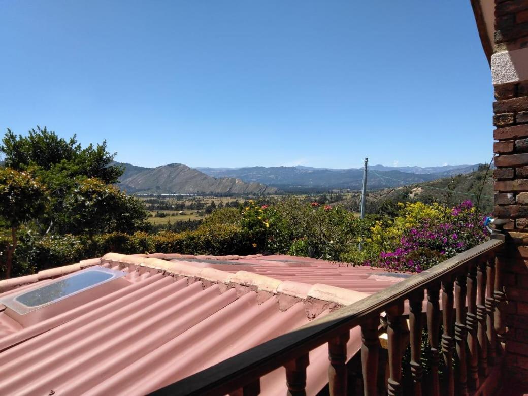 Hotel Campestre Los Duraznos Cucunuba Екстер'єр фото